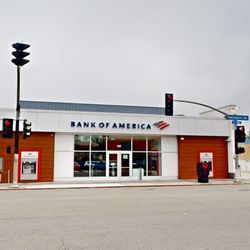 Bank of America Financial Center - Storefront