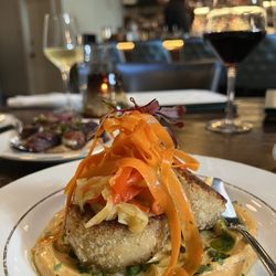 Scholar - Crab cakes