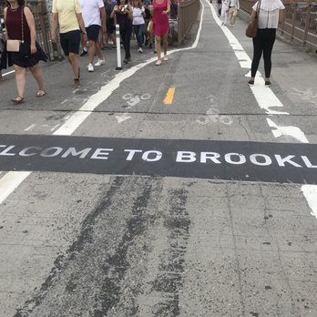 Brooklyn Bridge Sightseeing - Those people are coming up from the train station - Bike Rentals Near Me - New York, New York