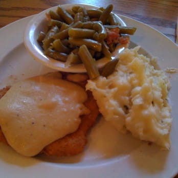 Olde Liberty Station - Fried chicken - American Near Me - Bedford, Virginia