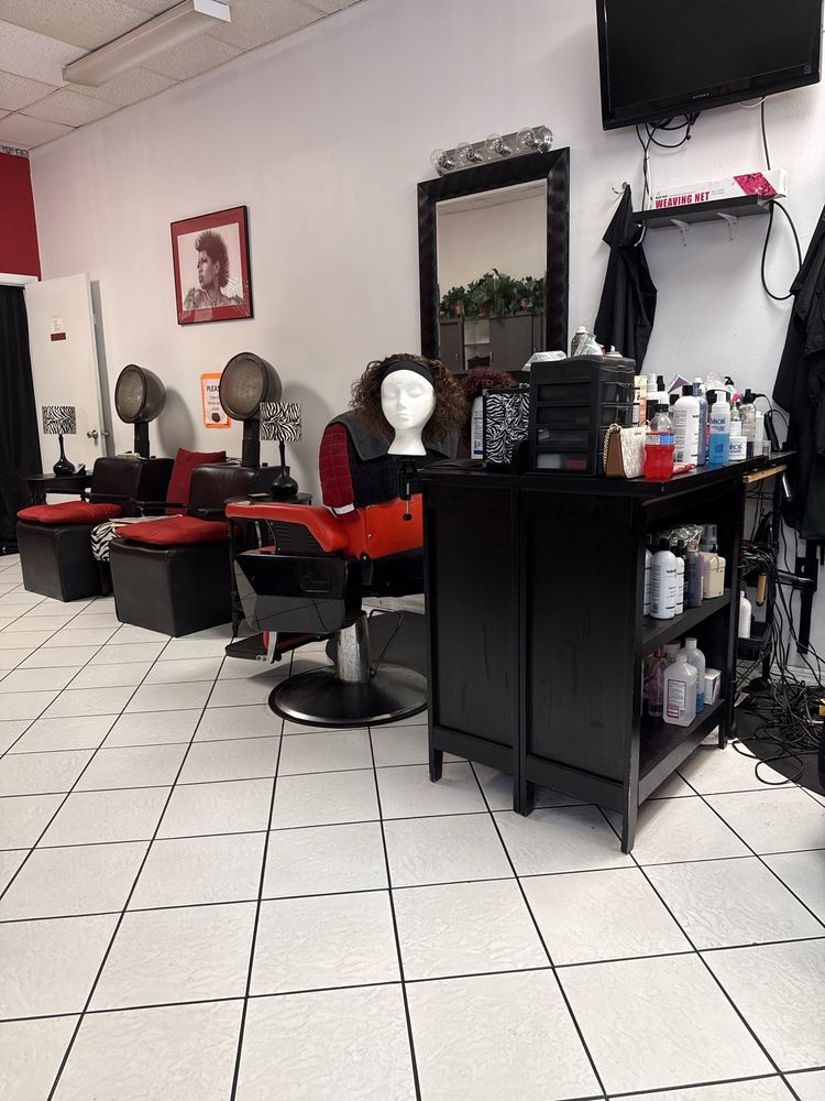 2 of a Kind Hair Studio Image