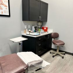 Aramini Michael DPM - Exam room.