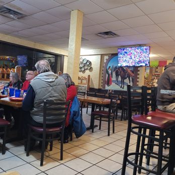 El Loro Mexican Restaurant - TV and full bar. - Mexican Near Me - Coon Rapids, Minnesota El Loro Mexican Restaurant - TV and full bar. - Mexican Near Me - Coon Rapids, Minnesota
