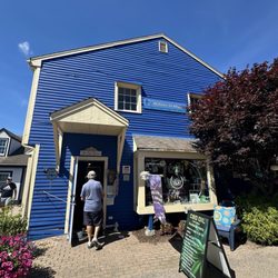 Mystic Seaport Stores