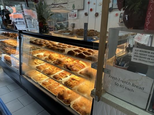 Grand Mission Donuts & Bakery by null