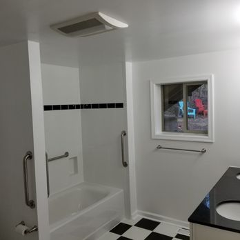 America Builders - Checker floor bath opposite view - General Contractors Near Me - Alexandria, Virginia America Builders - Checker floor bath opposite view - General Contractors Near Me - Alexandria, Virginia