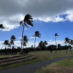 Mamala Bay Golf Course - Winds are always blowing in Mamala