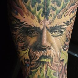 Ventura Tattoo - Green Man by Rob Hill
@robhilltattoos