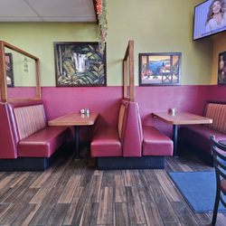 El Chilitos Mexican Restaurant - Clean restaurant