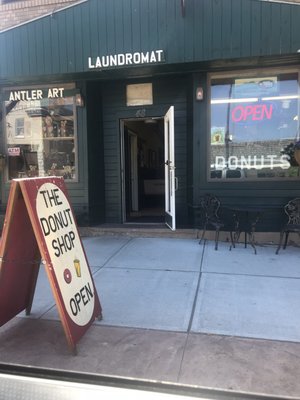 The Washboard Donut Shoppe by null