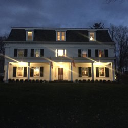 Brinckerhoff Inn - Evening Getaway