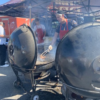 Big Boss BBQ - Big Boss and family - Barbeque Near Me - Silver Lake, Indiana