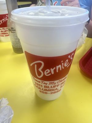 Bernie's Chicken by null