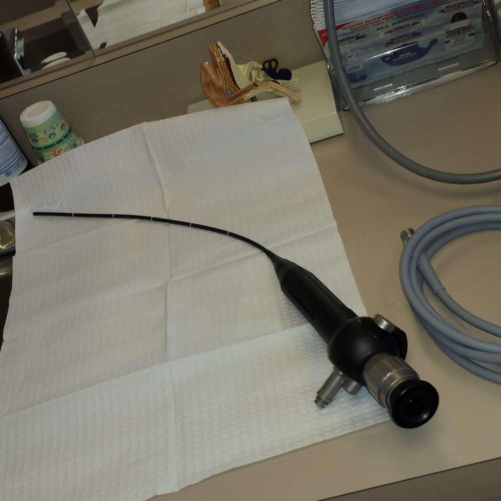 Laryngoscopy and nasal endoscopy scope