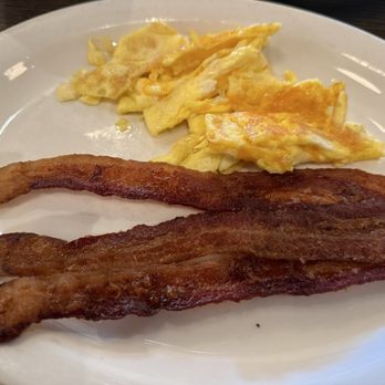 Cracker Barrel Old Country Store - Grandma's Sampler Pancake Breakfast - Breakfast & Brunch Near Me - Pembroke Pines, Florida