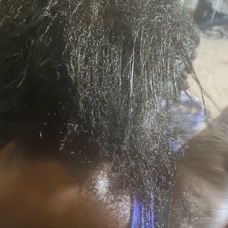 Elcily Hair Salon - Again. Damaged due to high temp heat!