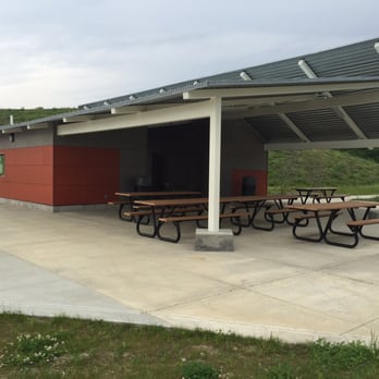 Flat Fork Creek Park - Shelter with picnic tables and restrooms - Hiking Near Me - Fortville, Indiana