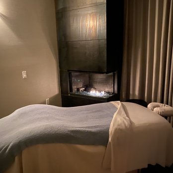 Sanctuary Spa - Massage room - Massage Near Me - Paradise Valley, Arizona