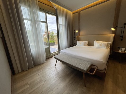 Círculo Gran Vía, Autograph Collection by null