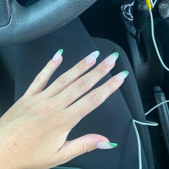 Serafina Nails & Spa - Nail Salons Near Me - Goodyear, Arizona