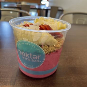Nekter Juice Bar - Dragon Fruit Bowl - Juice Bars & Smoothies Near Me - San Antonio, Texas