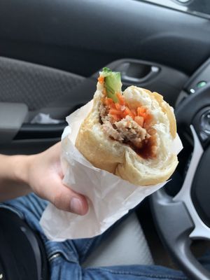 Banh Mi Ba Le by null