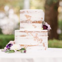 Main Street Bakery & Gift Shop - Wedding Cake