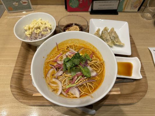 T’s Tantan by null