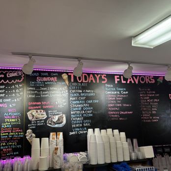 Sweet Cream's Ice Cream Parlor - Ice Cream & Frozen Yogurt Near Me - Wallingford, Connecticut Sweet Cream's Ice Cream Parlor - Ice Cream & Frozen Yogurt Near Me - Wallingford, Connecticut