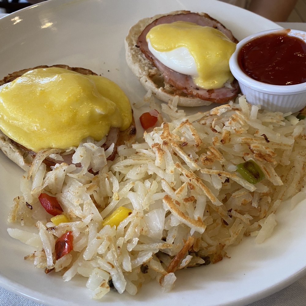 Veranda Restaurant & Cafe - Eggs Benedict. - Mediterranean Near Me - Bayside, New York Veranda Restaurant & Cafe - Eggs Benedict. - Mediterranean Near Me - Bayside, New York