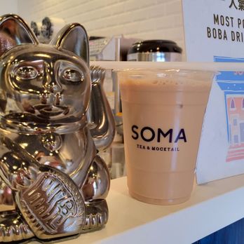 SOMA Tea & Mocktail - Signature Milk Tea, medium size ($4). I like this with 50% sweetness and less ice! 1/19/2022 - Bubble Tea Near Me - Irvine, California