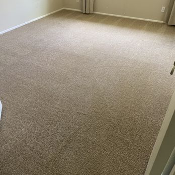 Unique Maintenance - After shot of the bedroom carpet - Carpet Cleaning Near Me - Santa Barbara, California Unique Maintenance - After shot of the bedroom carpet - Carpet Cleaning Near Me - Santa Barbara, California