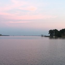 Florida Park - Beautiful bay setting.