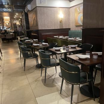 Anixi - Inside - Vegan Near Me - New York, New York Anixi - Inside - Vegan Near Me - New York, New York