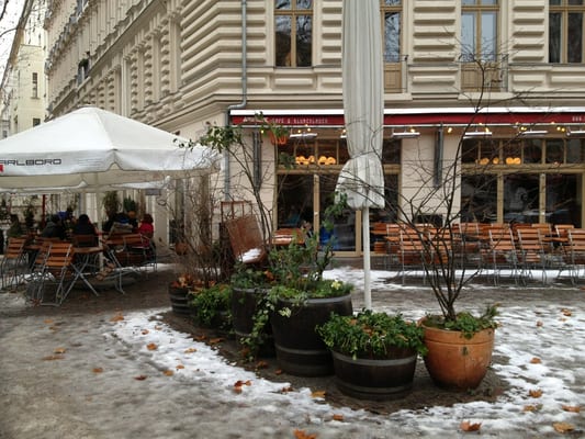 Café Anna Blume by null