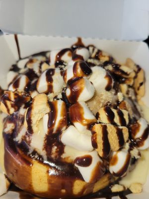Cinnaholic by null