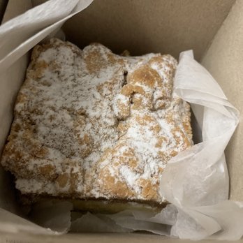 Desserts Etc - Crumb cake - Desserts Near Me - Hershey, Pennsylvania Desserts Etc - Crumb cake - Desserts Near Me - Hershey, Pennsylvania