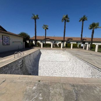Platinum Pools and Spa - Pre rennovation - Pool & Hot Tub Service Near Me - San Bernardino , California Platinum Pools and Spa - Pre rennovation - Pool & Hot Tub Service Near Me - San Bernardino , California