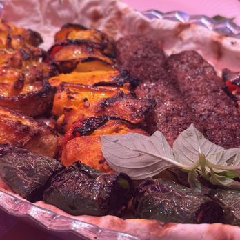 Mashti Kabob - Kabob on a plate - Food Trucks Near Me - San Fernando Valley, California Mashti Kabob - Kabob on a plate - Food Trucks Near Me - San Fernando Valley, California