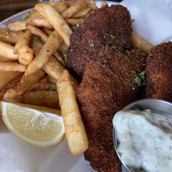 Shell Beach Brewhouse - Gastropubs Near Me - Pismo Beach, California