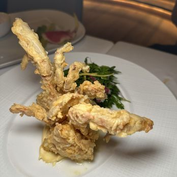 estiatorio Milos - Fried soft-shelled crab - Greek Near Me - Las Vegas, Nevada estiatorio Milos - Fried soft-shelled crab - Greek Near Me - Las Vegas, Nevada