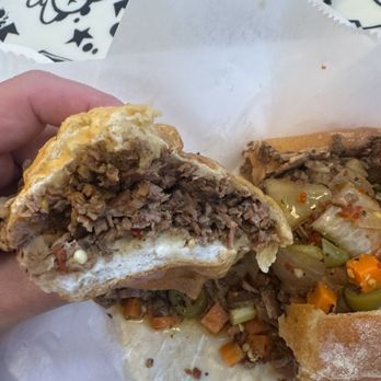 Bobbi’s Italian Beef - ITALIAN BEEF - dipped in broth with hot peppers - Hot Dogs Near Me - Brooklyn, New York