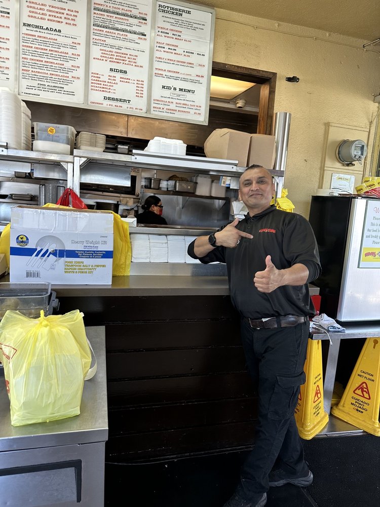 Benny's Tacos & Rotisserie Chicken