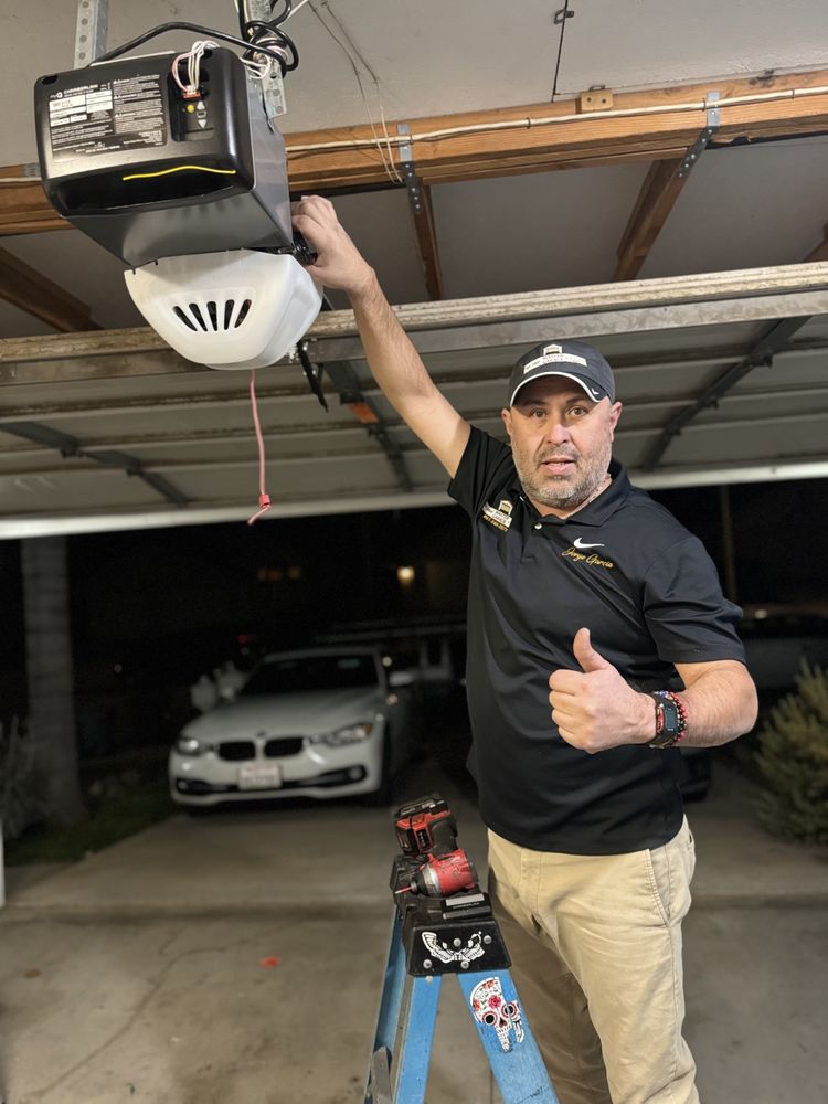 Master Garage Doors VIP - Garage Door Contractor in Moreno Valley, CA