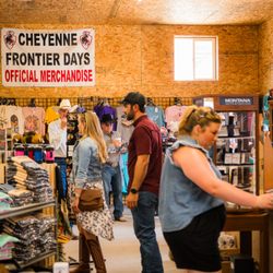 Chute 10 Mercantile