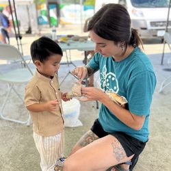 Arts in the Park is the most amazing (totally free) for kiddos...program! We are so lucky we stumbled upon this program!