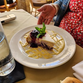 Geoffrey's Malibu - Blueberry cheesecake - Seafood Near Me - Malibu, California