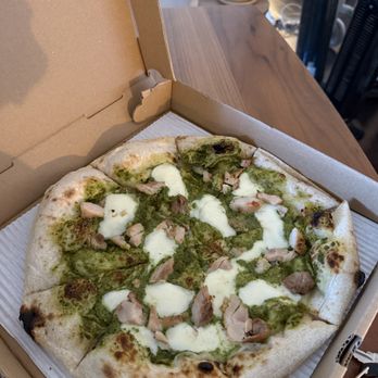 Risen - chicken pesto pizza! - Pizza Near Me