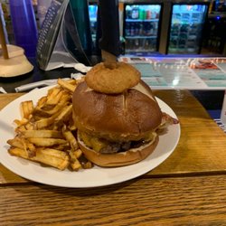 The Copper Still Pub - Prohibition burger