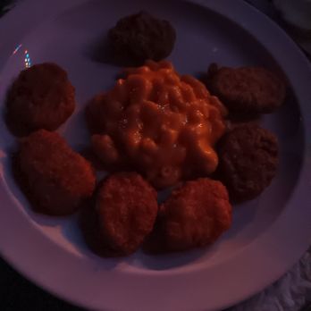 Pirates Dinner Adventure - Kids menu includes Chicken Nuggets and Mac N ' Cheese - Performing Arts Near Me - Orlando, Florida Pirates Dinner Adventure - Kids menu includes Chicken Nuggets and Mac N ' Cheese - Performing Arts Near Me - Orlando, Florida